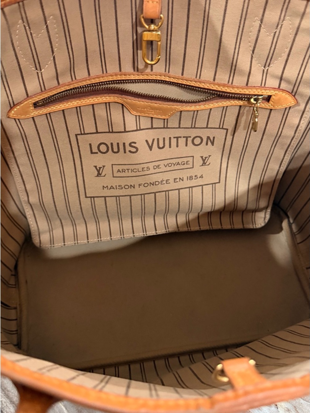 Louis Vuitton Neverfull Mongram MM w/COA - Picture 3 of 6